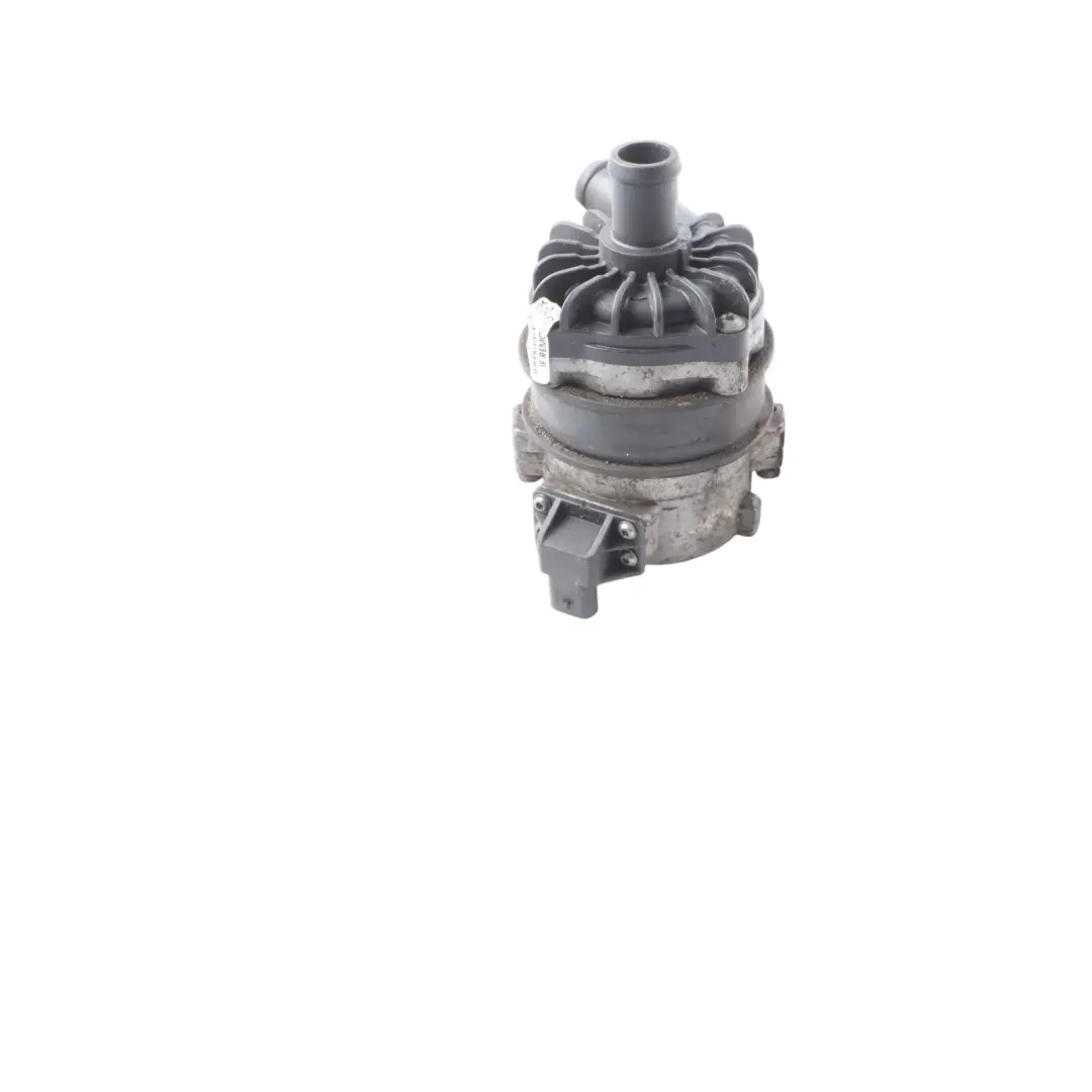 Dodatkowa Pompa Cyrkulacji Obiegu Wody do Audi A6 C6 Q7 4L o numerze 8K0965567 Audi A6 C6 Q7 4L Dodatkowa Pompa Cyrkulacji Obiegu Wody - SKU 8K0965567 - Numer Części 8K0965567