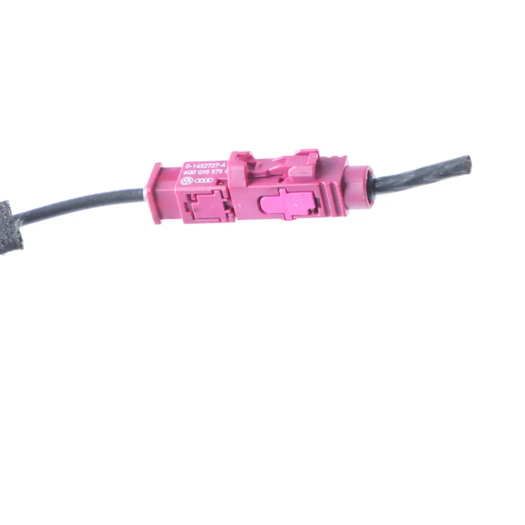 Roof Antenna Shark Fin Ice Silver Metallic - X7W to Audi A4 S4 B8 Avant with Part number 8K9035503E Audi A4 S4 B8 Avant Roof Antenna Shark Fin Ice Silver Metallic - X7W - SKU 8K9035503E-ICS - Part number 8K9035503E