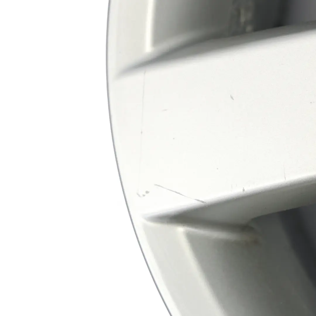 Mk1 TT 8N Jante En Alliage Argenté 16" 7J ET:31 7 Branches pour Audi à propos du numéro de pièce 8N0601025M Audi Mk1 TT 8N Jante En Alliage Argenté 16" 7J ET:31 7 Branches - SKU 8N0601025M-1 - Numéro de pièce 8N0601025M