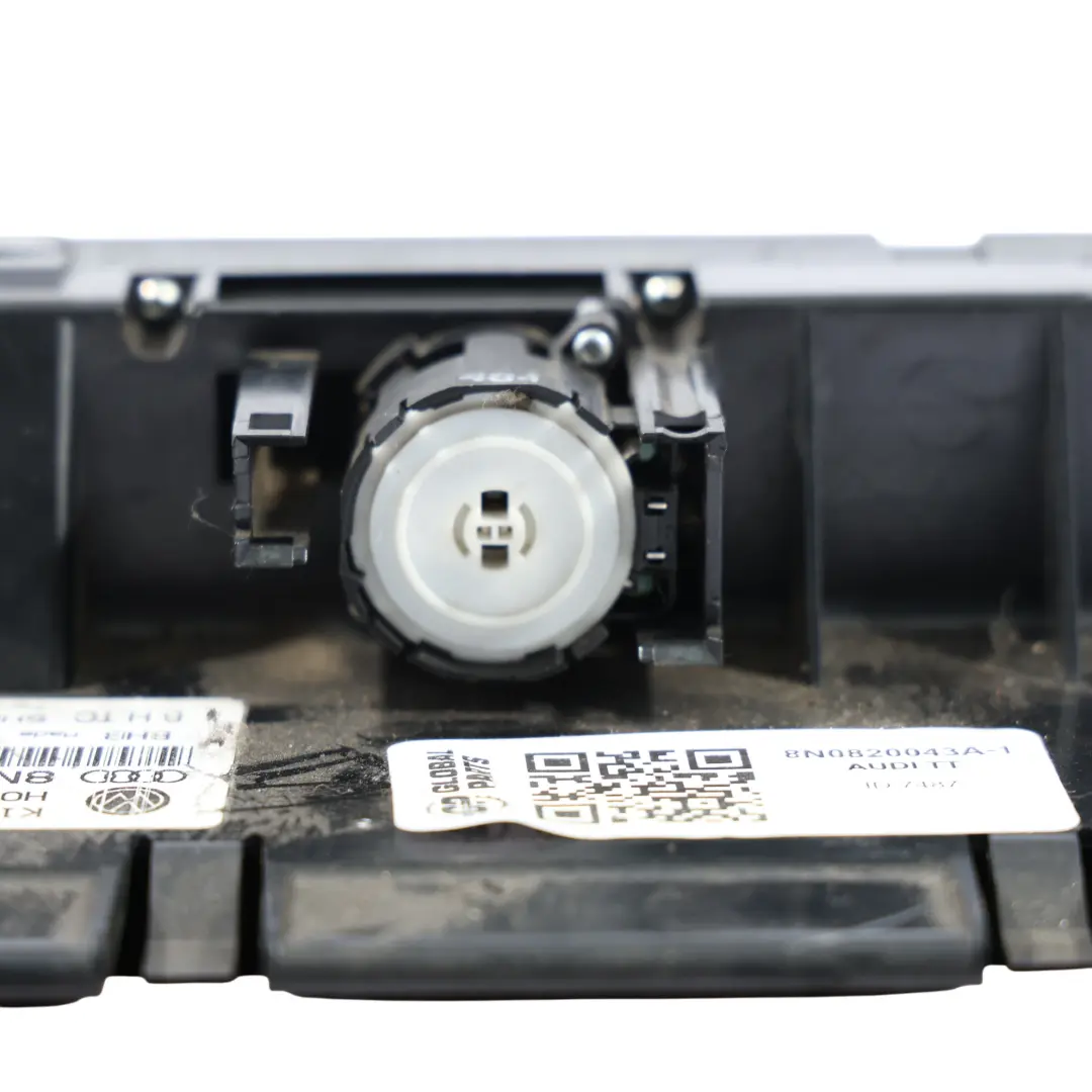 8N Aire Acondicionado Calentador Climatizador A/C Panel para Audi TT con número de pieza 8N0820043A Audi TT 8N Aire Acondicionado Calentador Climatizador A/C Panel - SKU 8N0820043A-1 - Número de pieza 8N0820043A