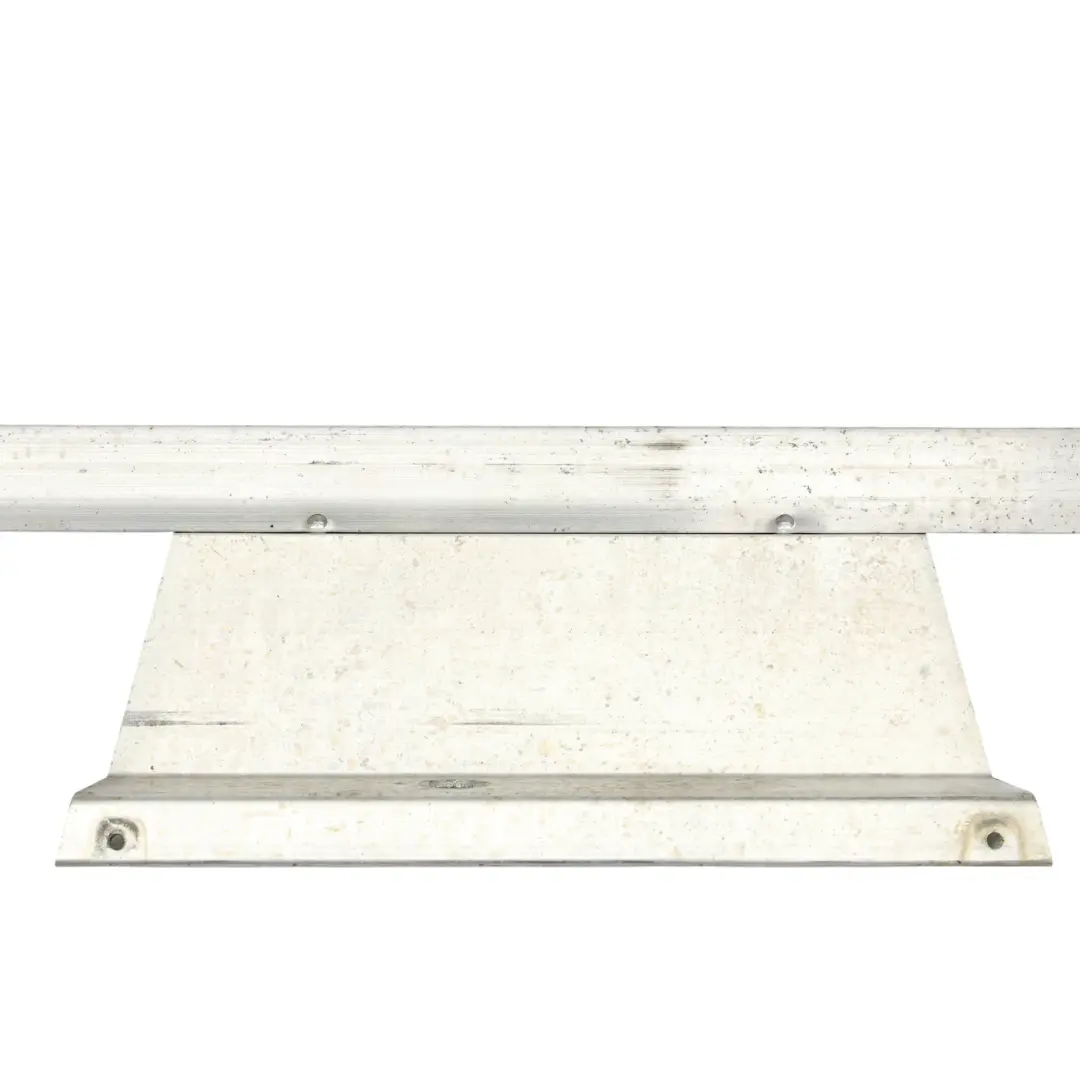 Audi TT 8N Barre De Renfort Inférieure De Porte Avant Gauche A2057277300 - SKU 8N0831513 - Numéro de pièce 8N0831513