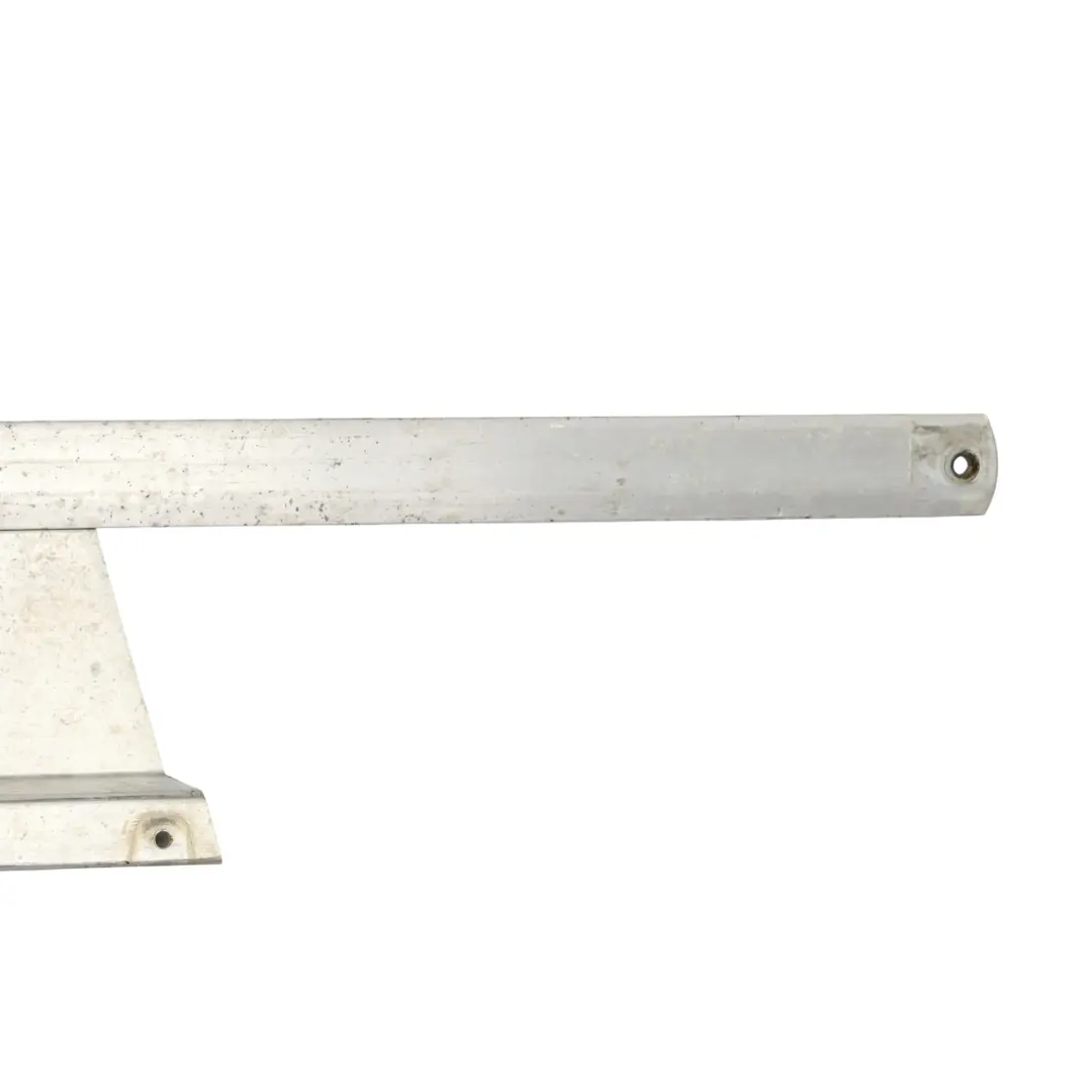 8N Puerta Delantera Inferior Refuerzo Barra Izquierda A2057277300 para Audi TT con número de pieza 8N0831513 Audi TT 8N Puerta Delantera Inferior Refuerzo Barra Izquierda A2057277300 - SKU 8N0831513 - Número de pieza 8N0831513