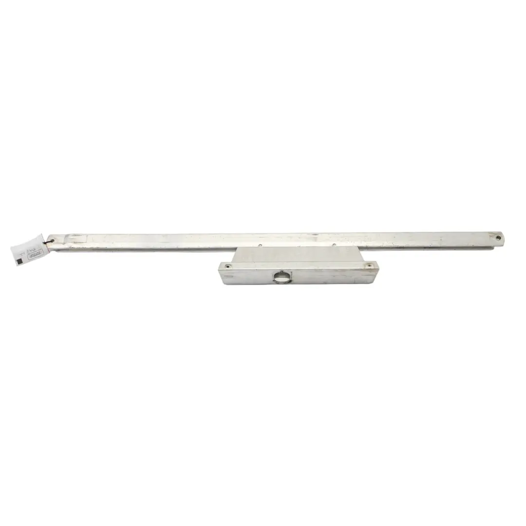 Audi TT 8N Barre De Renfort Inférieure De Porte Avant Gauche A2057277300 - SKU 8N0831513 - Numéro de pièce 8N0831513