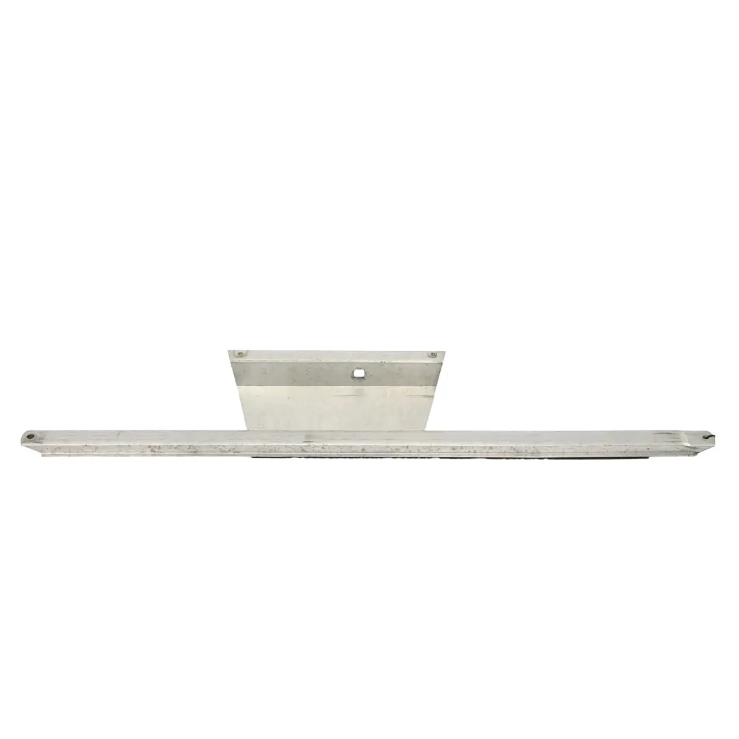 Audi TT 8N Barre De Renfort Inférieure De Porte Avant Gauche A2057277300 - SKU 8N0831513 - Numéro de pièce 8N0831513