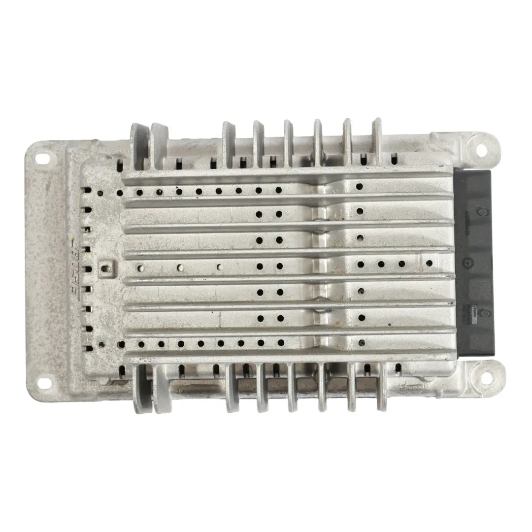 8N Amplificateur Audio BOSE Premium pour Audi TT à propos du numéro de pièce 8N8035223A Audi TT 8N Amplificateur Audio BOSE Premium - SKU 8N8035223A - Numéro de pièce 8N8035223A