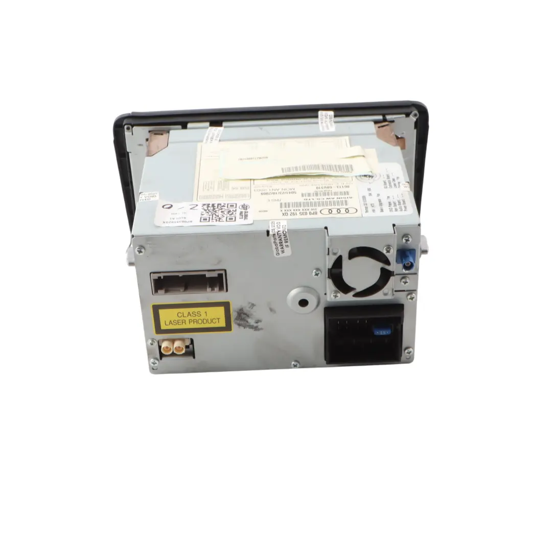 Radio Media GPS Sat Audi Navigation Plus Unità 8P0035192QX per Audi A3 S3 8P con numero di parte 8P0035192SX Audi A3 S3 8P Radio Media GPS Sat Audi Navigation Plus Unità 8P0035192QX - SKU 8P0035192SX - Numero di parte 8P0035192SX