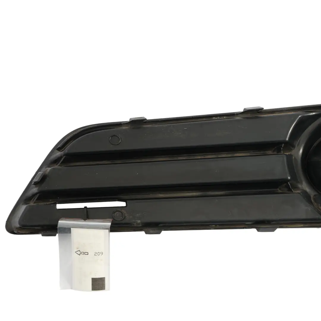 Fog Light Cover Front Bumper Right O/S Grille Trim to Audi A3 8P with Part number 8P0807682E Audi A3 8P Fog Light Cover Front Bumper Right O/S Grille Trim - SKU 8P0807682E - Part number 8P0807682E