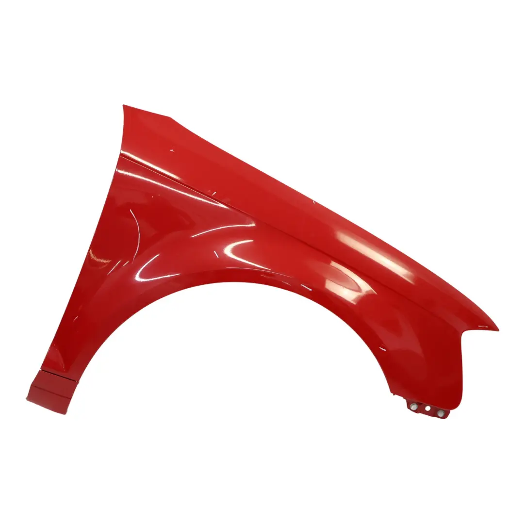 Błotnik Prawy Przedni Brilliant Red Czerwony - Y3J do Audi A3 8P o numerze 8P0821106G Audi A3 8P Błotnik Prawy Przedni Brilliant Red Czerwony - Y3J - SKU 8P0821106G-BRR - Numer Części 8P0821106G