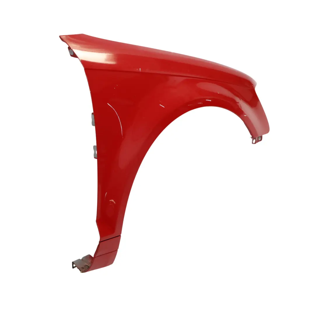Panel Lateral Delantero Derecho Guardabarros Brilliant Red - Y3J para Audi A3 8P con número de pieza 8P0821106G Audi A3 8P Panel Lateral Delantero Derecho Guardabarros Brilliant Red - Y3J - SKU 8P0821106G-BRR - Número de pieza 8P0821106G