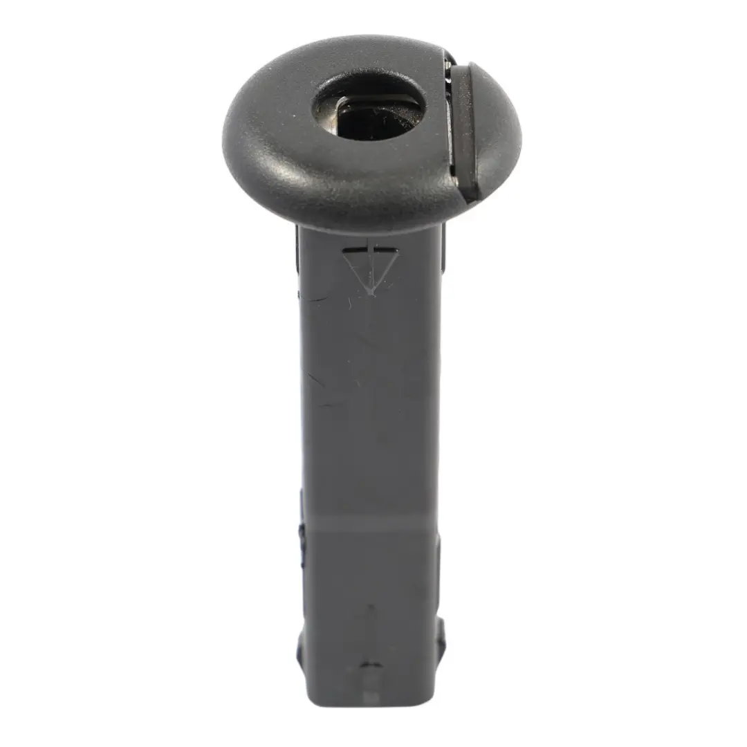 Kopfstützenführungshalterung Vordersitz Audi A3 8P - SKU 8P0881920F - Teilenummer 8P0881920F