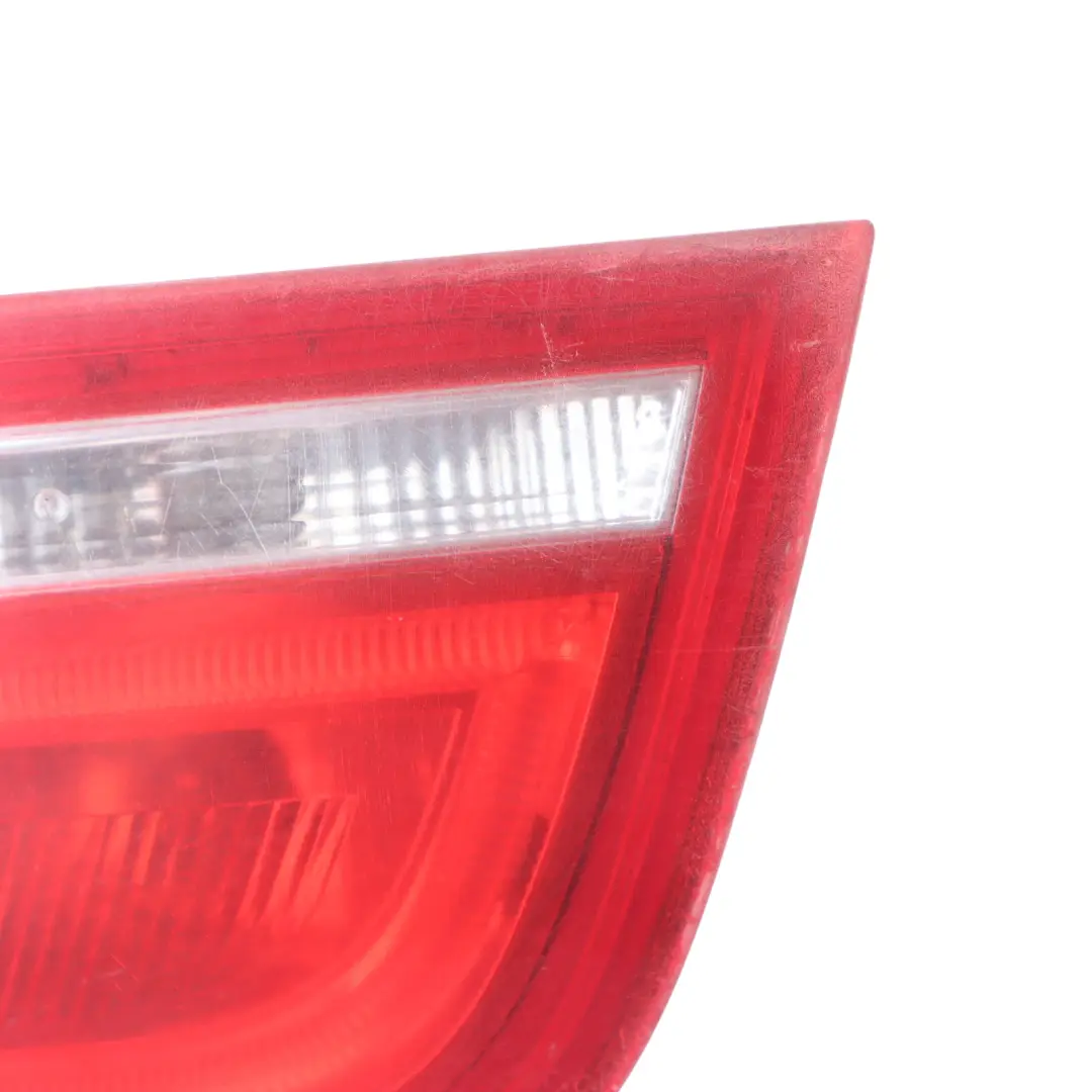 Audi A3 8P Hinten Rechts Rücklicht Kofferraumklappe Heckklappe Innen - SKU 8P4945094D-1 - Teilenummer 8P4945094D