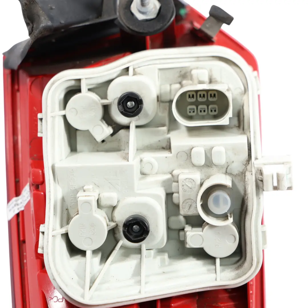 Trasera Derecha Luz Trasera Tapa Maletero Portón Exterior para Audi A3 8P con número de pieza 8P4945096E Audi A3 8P Trasera Derecha Luz Trasera Tapa Maletero Portón Exterior - SKU 8P4945096E-3 - Número de pieza 8P4945096E