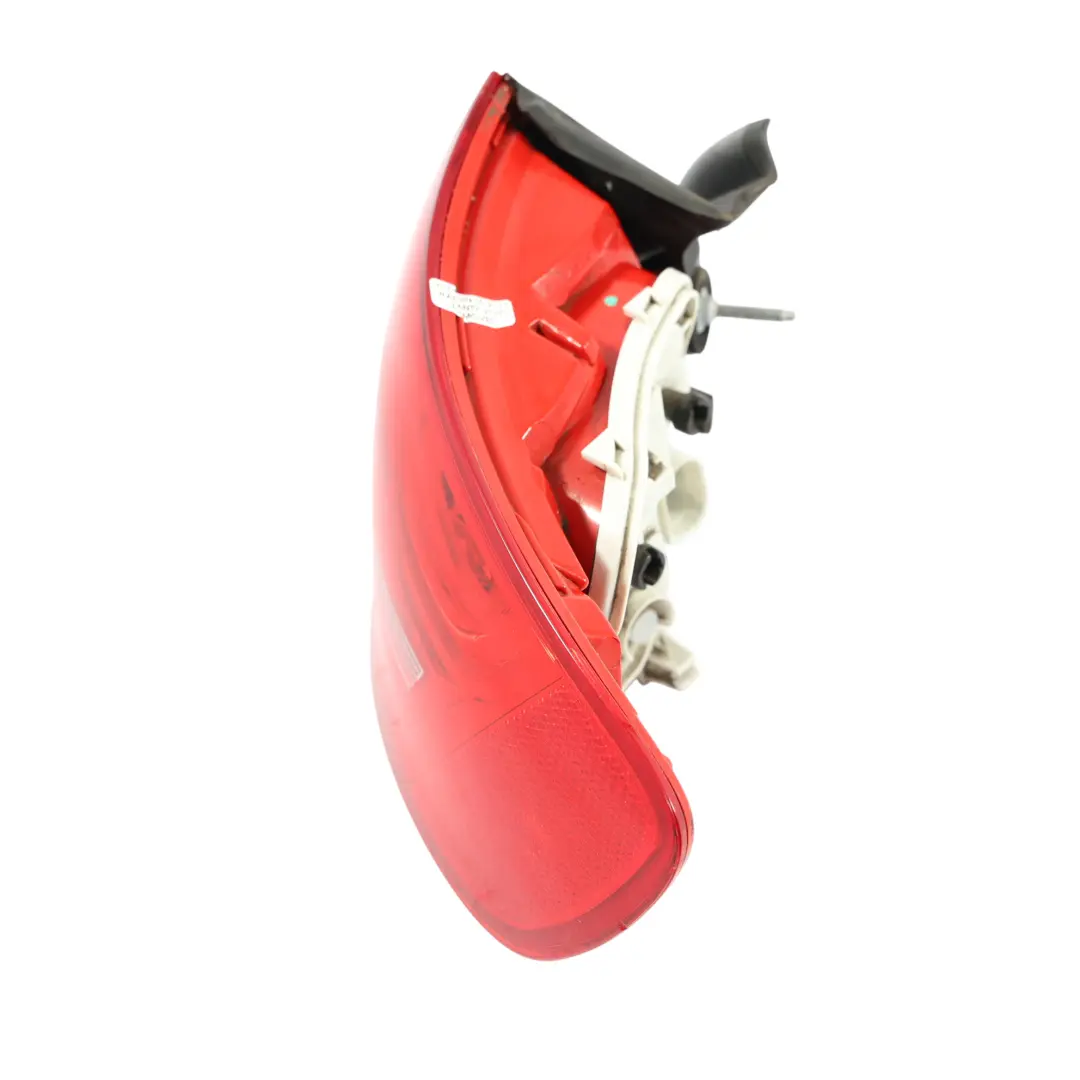 Trasera Derecha Luz Trasera Tapa Maletero Portón Exterior para Audi A3 8P con número de pieza 8P4945096E Audi A3 8P Trasera Derecha Luz Trasera Tapa Maletero Portón Exterior - SKU 8P4945096E-3 - Número de pieza 8P4945096E