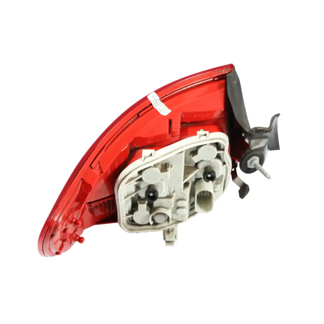 Trasera Derecha Luz Trasera Tapa Maletero Portón Exterior para Audi A3 8P con número de pieza 8P4945096E Audi A3 8P Trasera Derecha Luz Trasera Tapa Maletero Portón Exterior - SKU 8P4945096E-3 - Número de pieza 8P4945096E