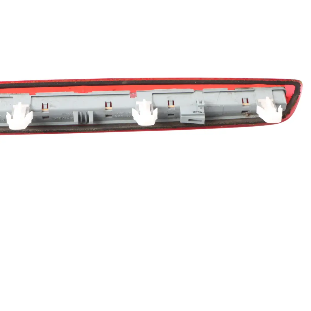 Luz De Freno Trasera Tercera Luz De Freno para Audi A3 8P con número de pieza 8P4945097C Audi A3 8P Luz De Freno Trasera Tercera Luz De Freno - SKU 8P4945097C - Número de pieza 8P4945097C