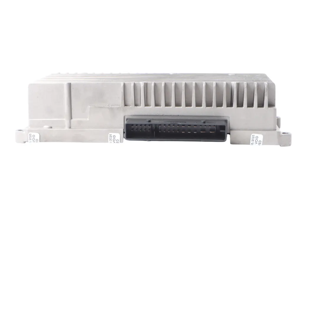 Audio Amplifier Sound Module Control Unit to Audi A4 B8 A5 8T Q5 8R with Part number 8R0035223H Audi A4 B8 A5 8T Q5 8R Audio Amplifier Sound Module Control Unit - SKU 8R0035223H - Part number 8R0035223H