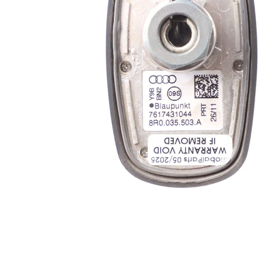 Antena Dachowa Rekin Czarny do Audi Q5 8R o numerze 8R0035503A Audi Q5 8R Antena Dachowa Rekin Czarny - SKU 8R0035503A - Numer Części 8R0035503A