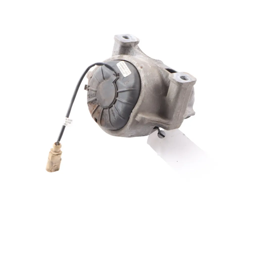 Mount Bracket Holder Right O/S to Audi A6 C7 2.0 TDI Engine with Part number 8R0199381B Audi A6 C7 2.0 TDI Engine Mount Bracket Holder Right O/S - SKU 8R0199381B - Part number 8R0199381B