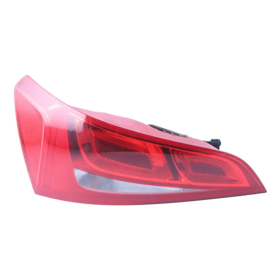 Sportback Q5 8R Fanale Posteriore Portellone Bagagliaio Sinistro per Audi con numero di parte 8R0945093 Audi Sportback Q5 8R Fanale Posteriore Portellone Bagagliaio Sinistro - SKU 8R0945093 - Numero di parte 8R0945093