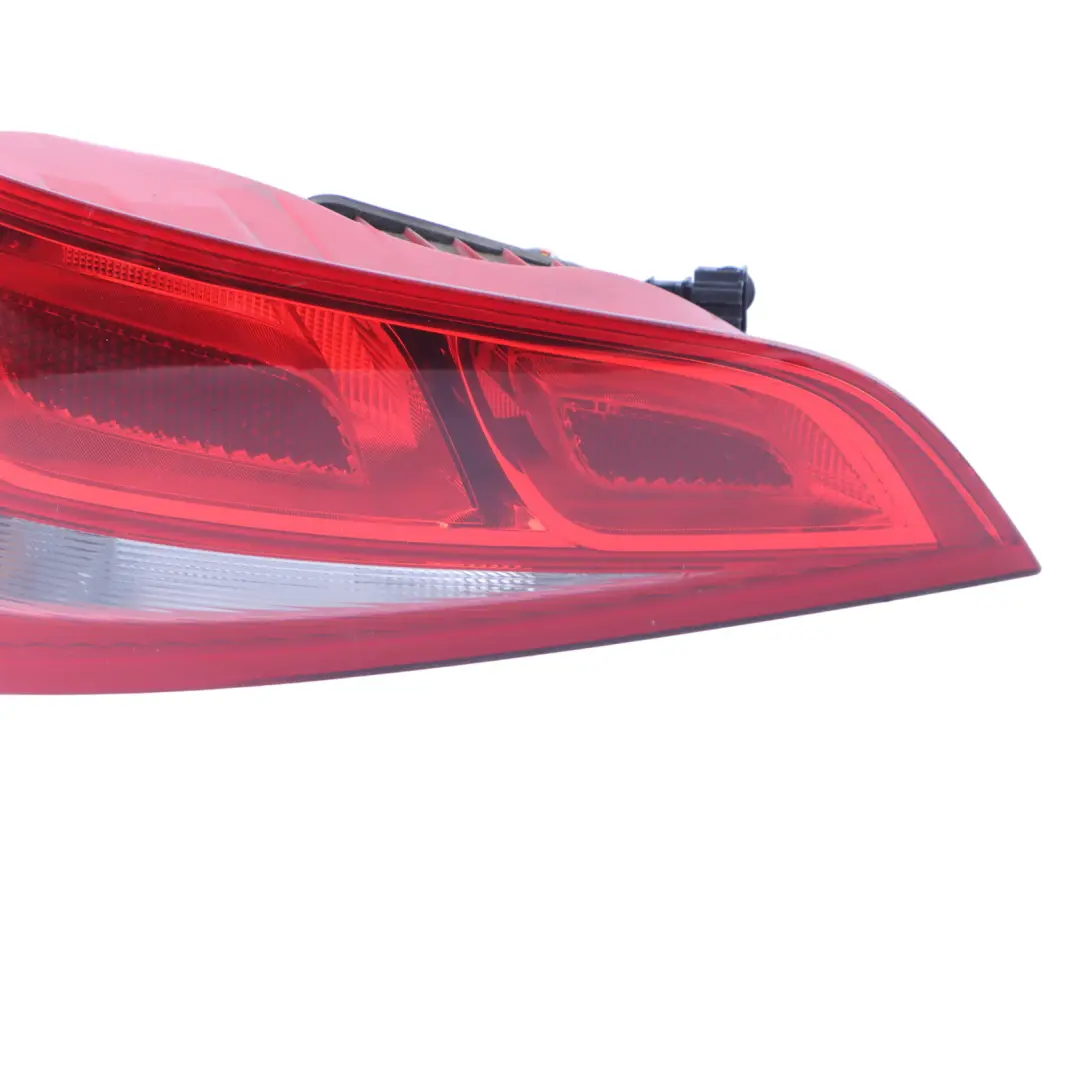 Sportback Q5 8R Rücklicht Lampe Kofferraumklappe Heckklappe Links für Audi mit Teilenummer 8R0945093 Audi Sportback Q5 8R Rücklicht Lampe Kofferraumklappe Heckklappe Links - SKU 8R0945093 - Teilenummer 8R0945093