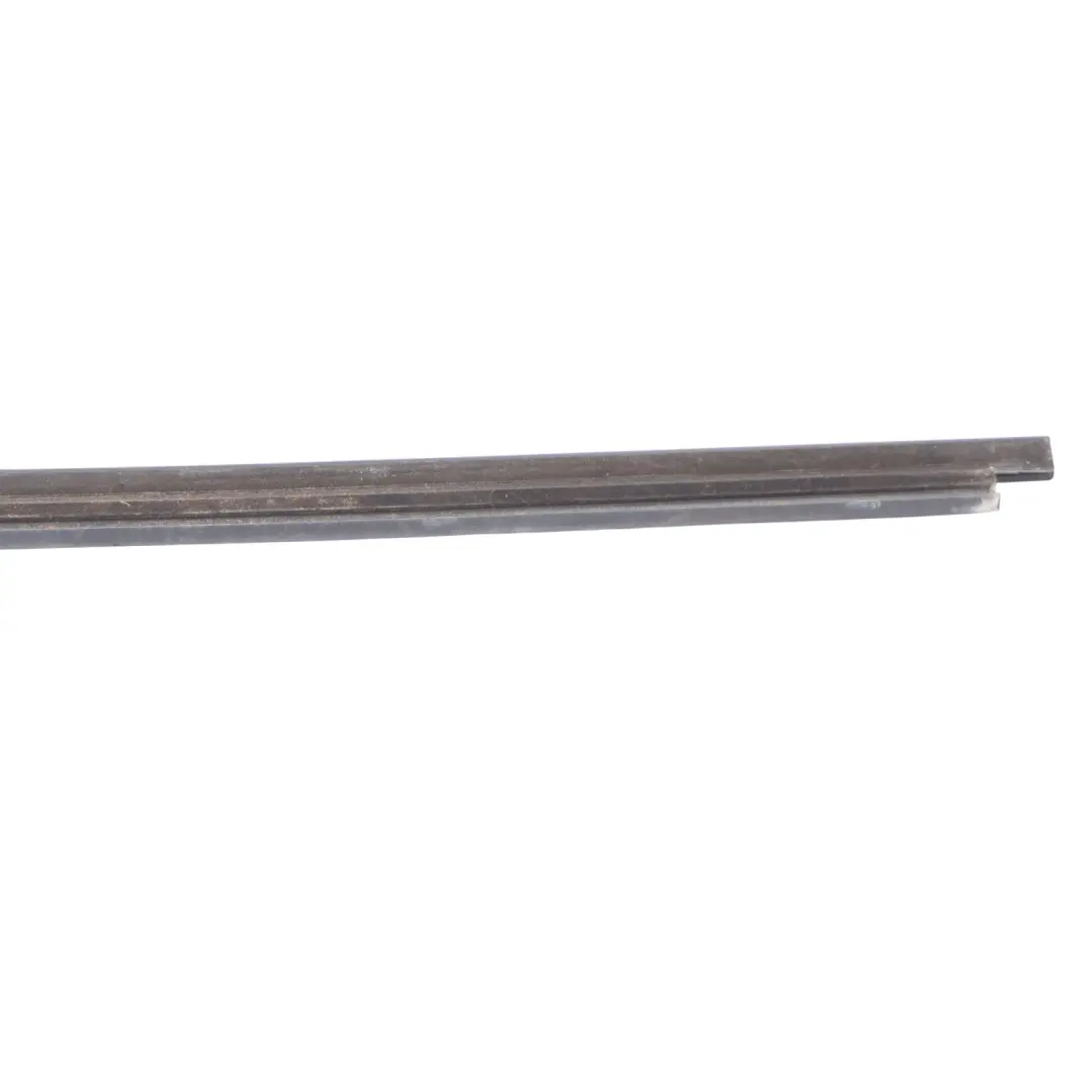 Audi S5 8T Coupé Guarnizione In Gomma Per Portiera Anteriore Destra - SKU 8T0853284M - Numero di parte 8T0853284M