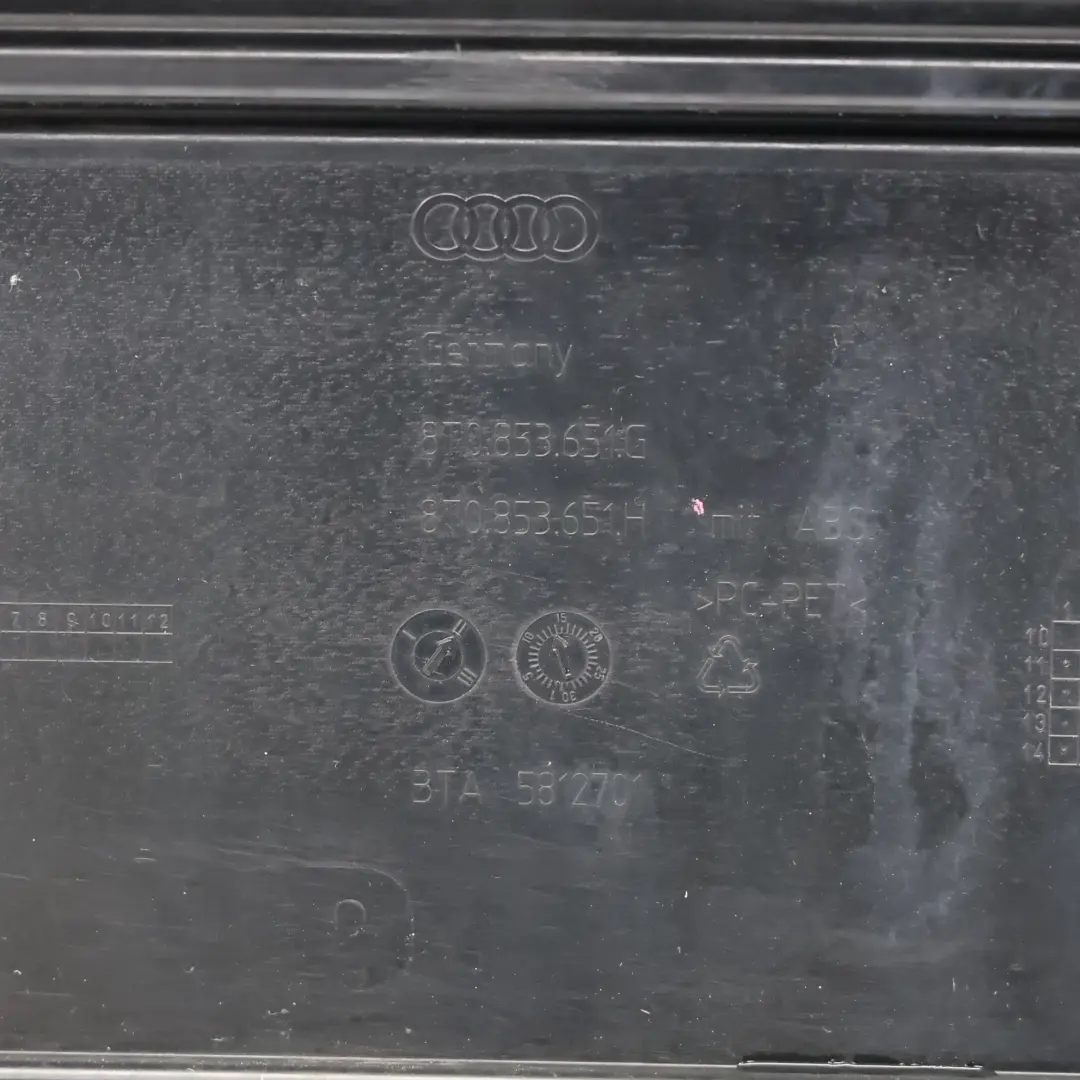 Atrapa Chłodnicy Grill Kratka Przedniego Zderzaka do Audi A5 8T o numerze 8T0853651H Audi A5 8T Atrapa Chłodnicy Grill Kratka Przedniego Zderzaka - SKU 8T0853651H - Numer Części 8T0853651H