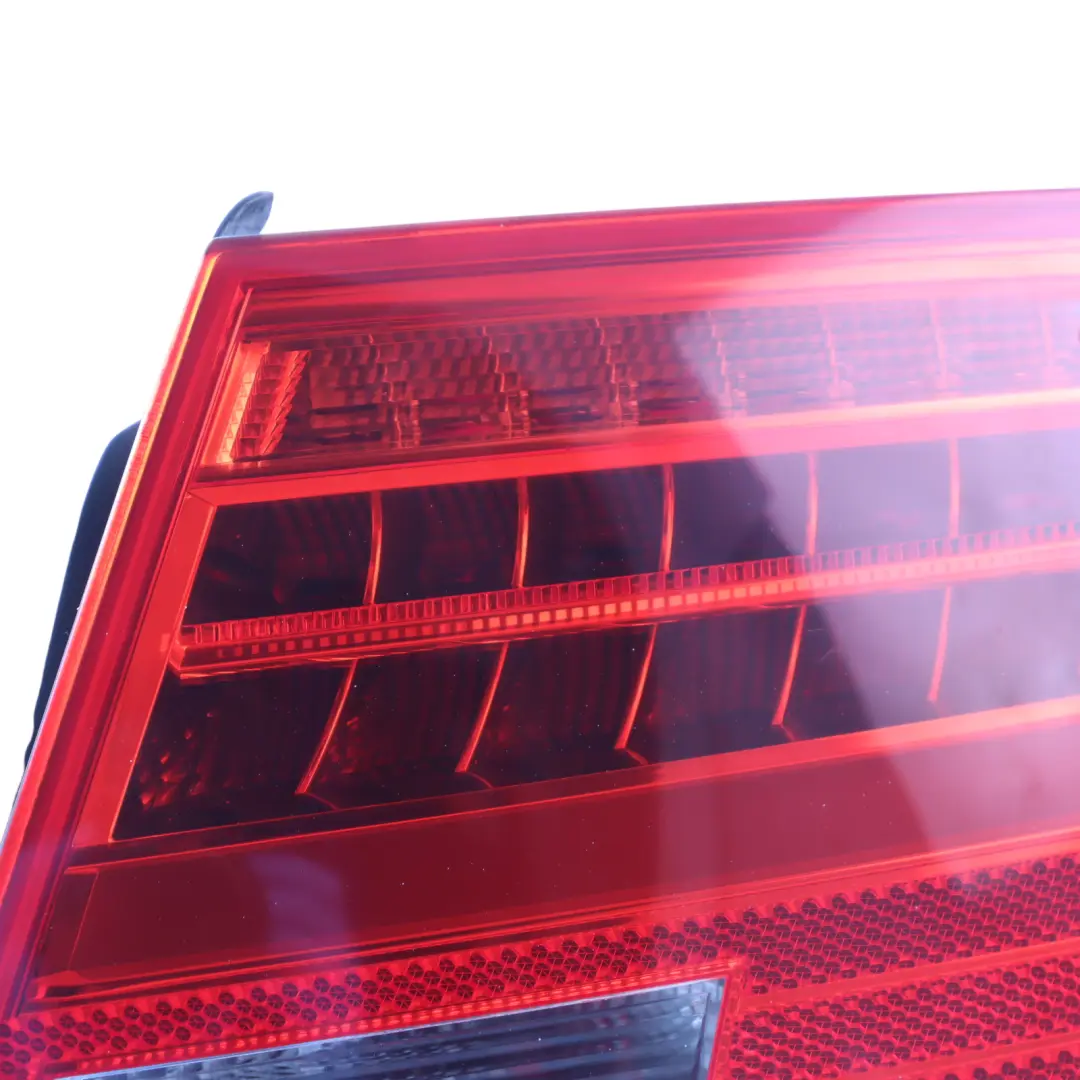 Trunk Boot Right O/S Tailgate Lamp Light 8T0945096H to Audi A5 8T Rear with Part number 8T0945096K Audi A5 8T Rear Trunk Boot Right O/S Tailgate Lamp Light 8T0945096H - SKU 8T0945096K - Part number 8T0945096K