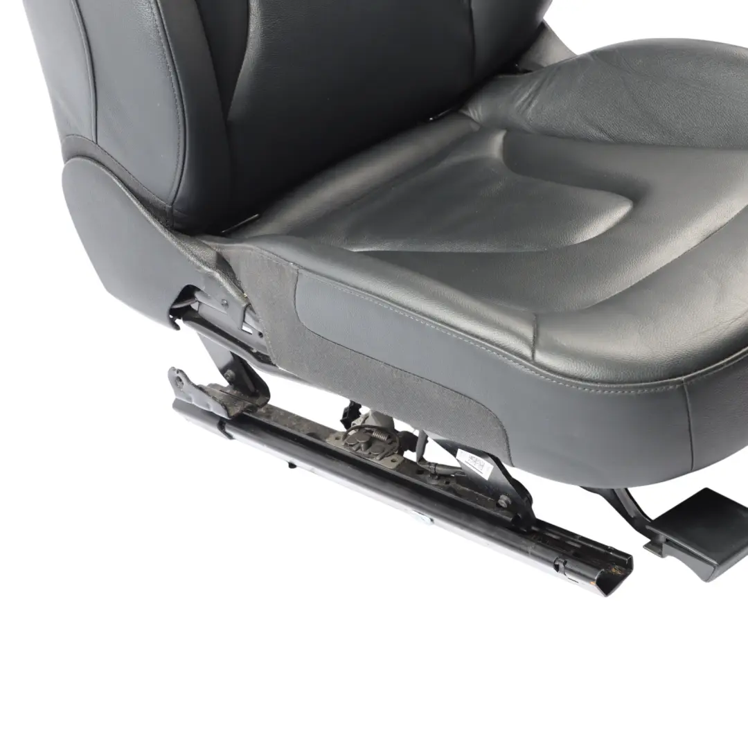 Sportback Siège Avant Gauche Chauffant En Cuir Noir Soul pour Audi A5 8T à propos du numéro de pièce 8T8881805Q Audi A5 8T Sportback Siège Avant Gauche Chauffant En Cuir Noir Soul - SKU 8T8881805Q-2 - Numéro de pièce 8T8881805Q