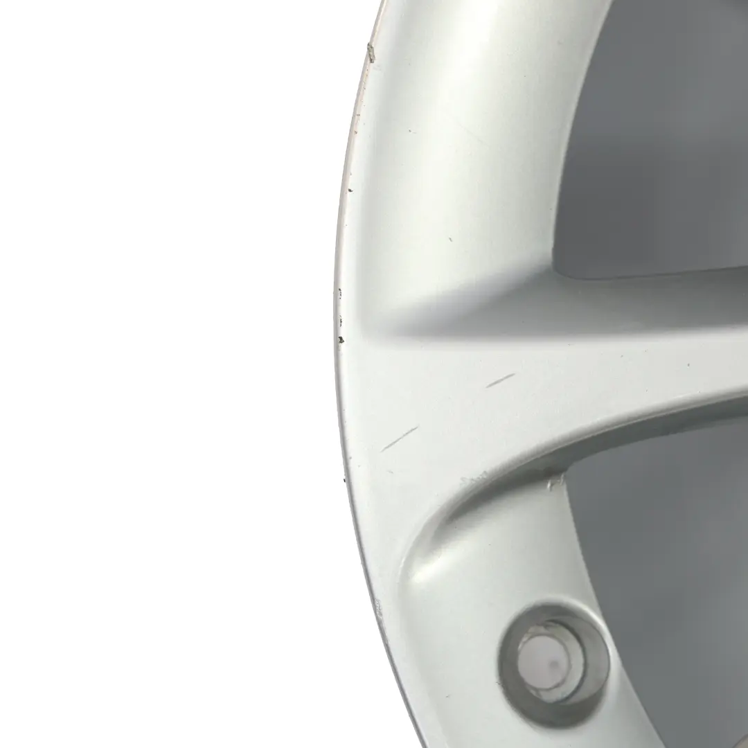 Jante argentée en alliage 16" 6.5J ET46 8V0601025BM Audi A3 8V - SKU 8V0601025BM-2 - Numéro de pièce 8V0601025BM-2