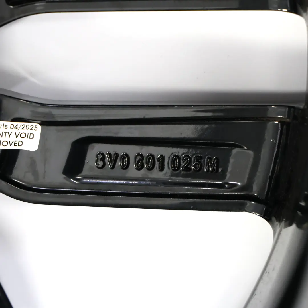 Audi A3 8V Cerchio In Lega Nero 18" ET:51 7,5J - SKU 8V0601025M-3 - Numero di parte 8V0601025M