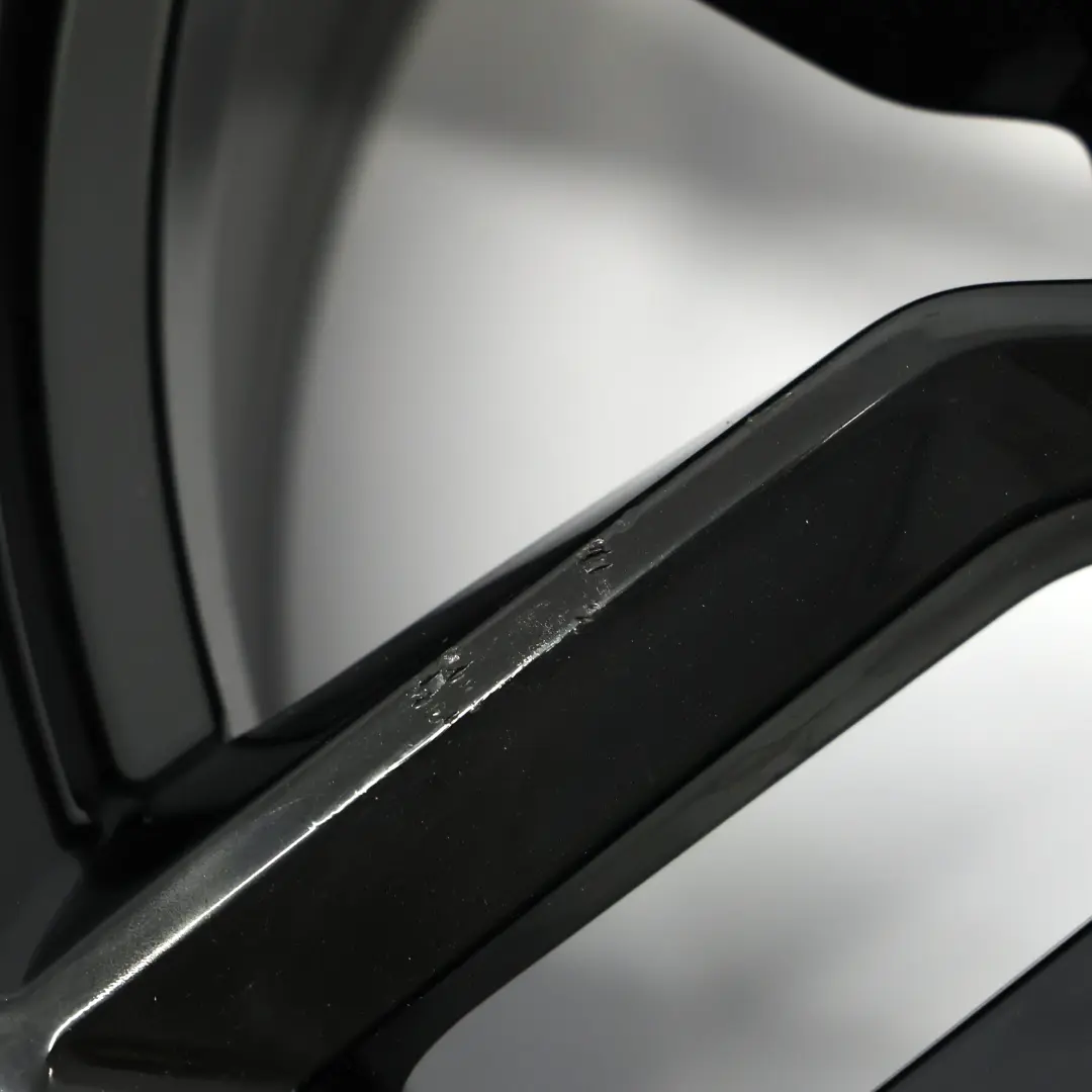 Audi A3 8V Cerchio In Lega Nero 18" ET:51 7,5J - SKU 8V0601025M-4 - Numero di parte 8V0601025M