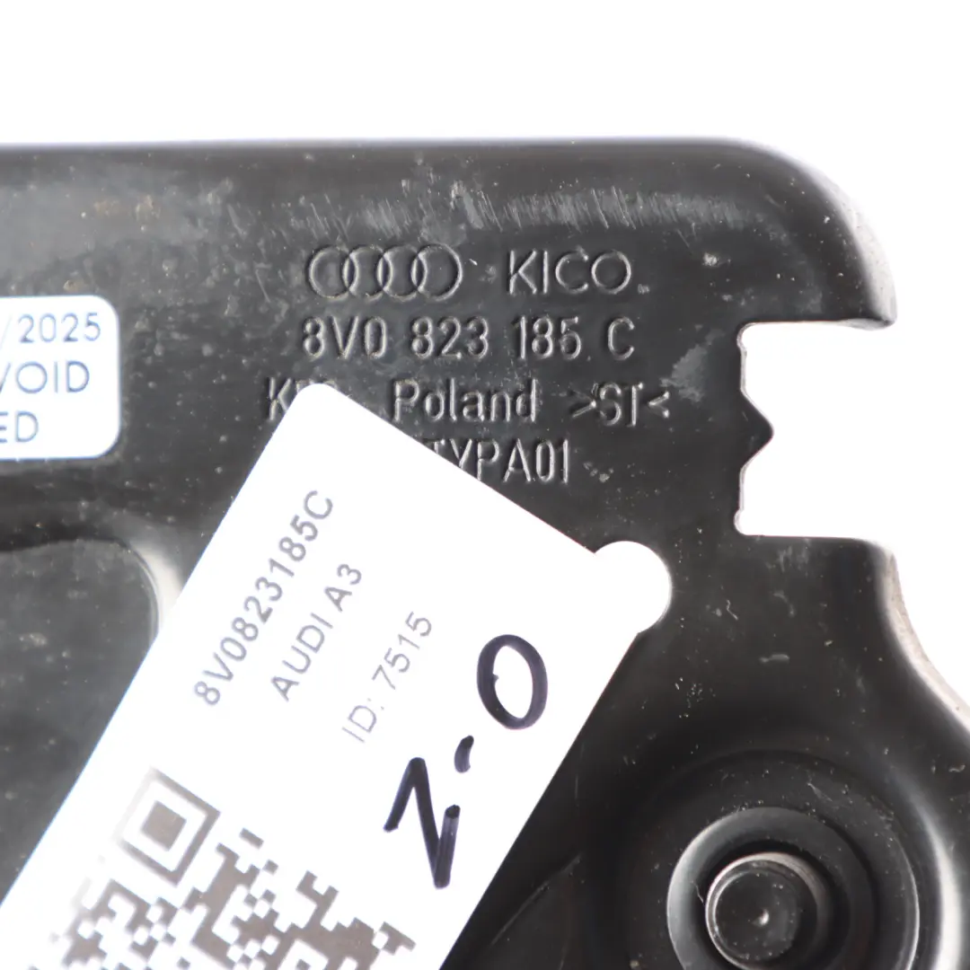 Audi A3 RS3 8V Cofano Cappuccio Serratura Blocco Sinistro - SKU 8V0823185C - Numero di parte 8V0823185C