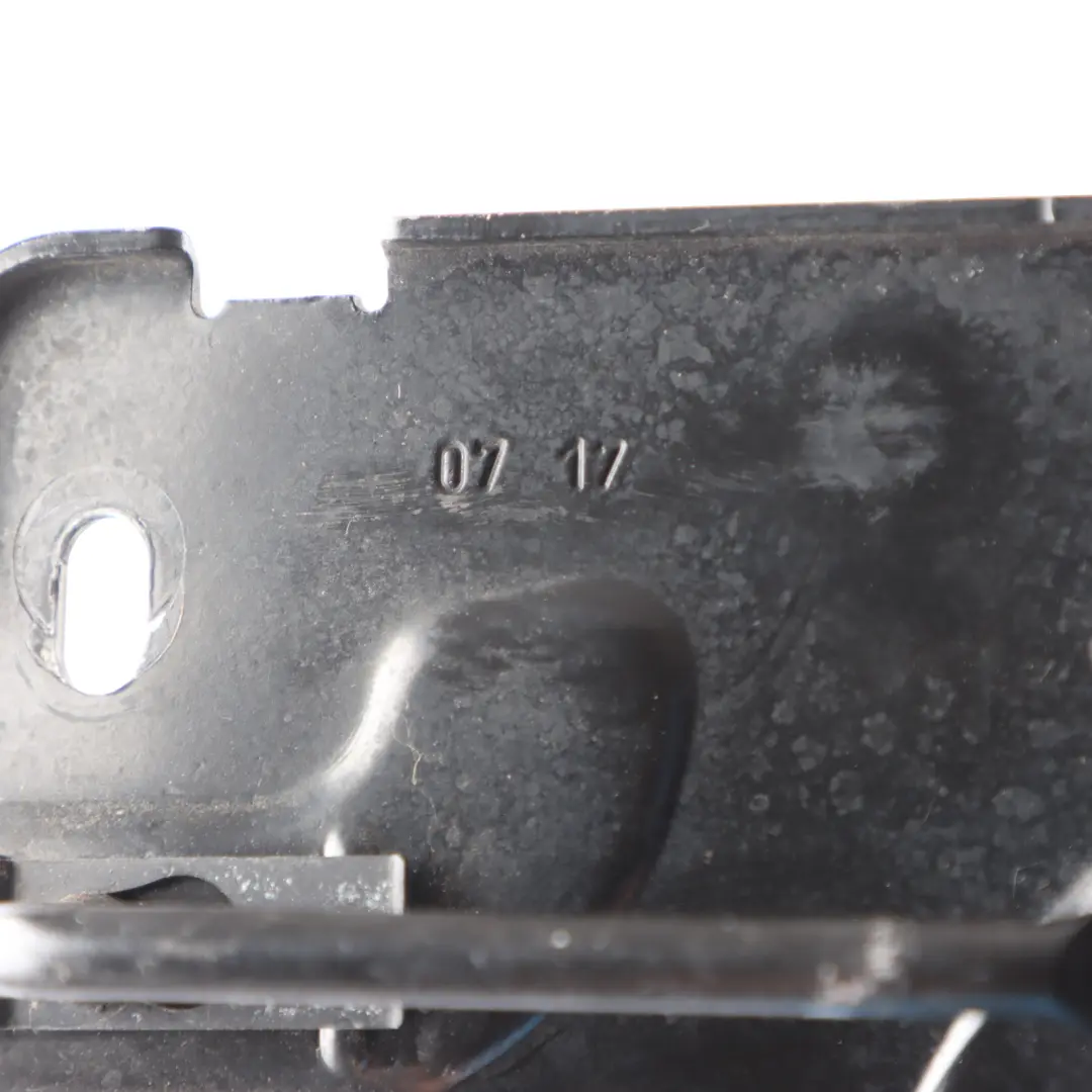 Audi A3 8V Motorhaube Verschluss Schloss Rechts - SKU 8V0823186C - Teilenummer 8V0823186C