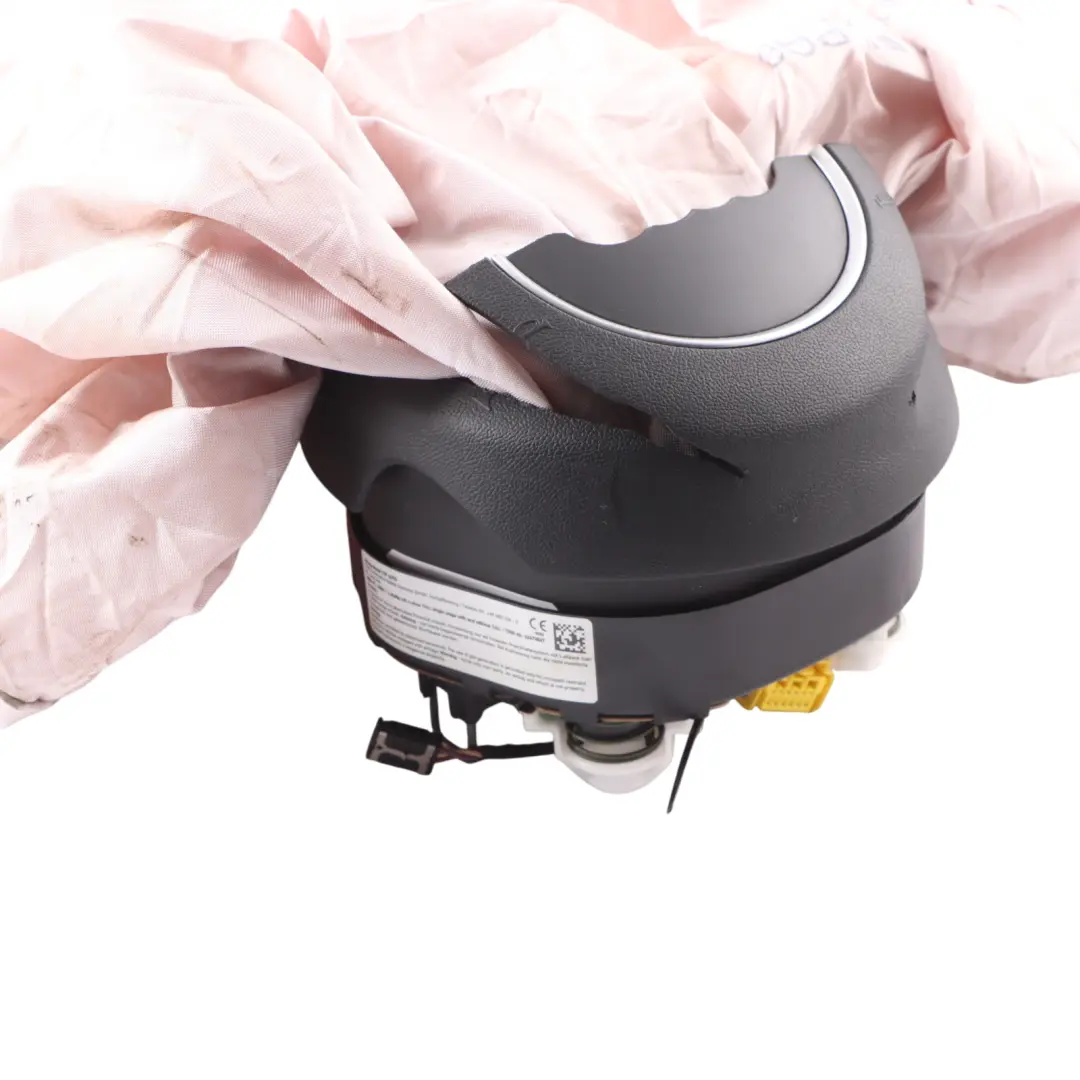 Steering Wheel Driver's Side Air Module DAMAGED to Audi RS3 A3 8V with Part number 8V0880201AL Audi RS3 A3 8V Steering Wheel Driver's Side Air Module DAMAGED - SKU 8V0880201AL-1 - Part number 8V0880201AL