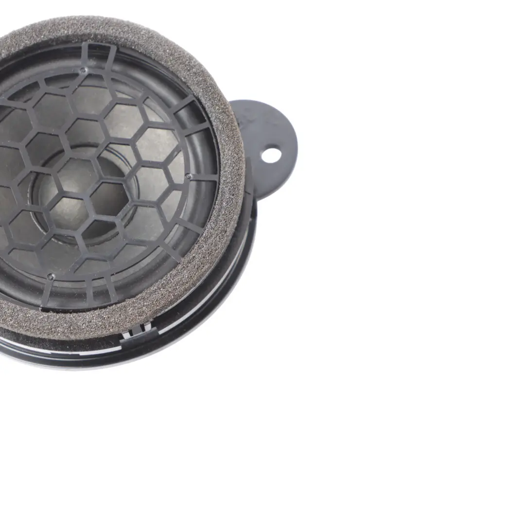 Hintere Säule Hochtöner Lautsprecher Rechts für Audi A3 S3 8V mit Teilenummer 8V3035710 Audi A3 S3 8V Hintere Säule Hochtöner Lautsprecher Rechts - SKU 8V3035710 - Teilenummer 8V3035710