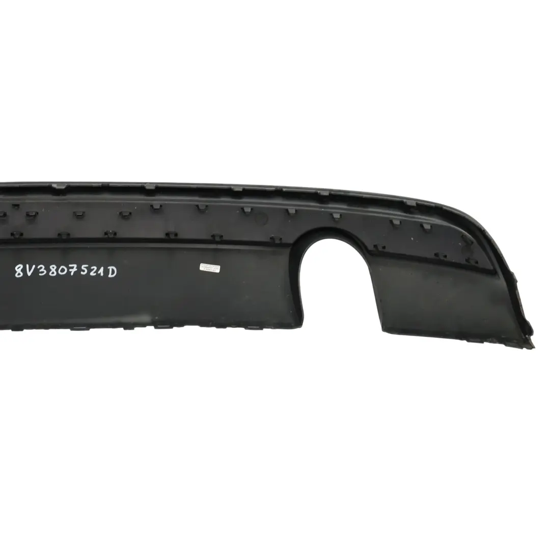 Parachoques Trasero S-Line Spoiler Embellecedor Difusor para Audi A3 8P con número de pieza 8V3807521D Audi A3 8P Parachoques Trasero S-Line Spoiler Embellecedor Difusor - SKU 8V3807521D - Número de pieza 8V3807521D