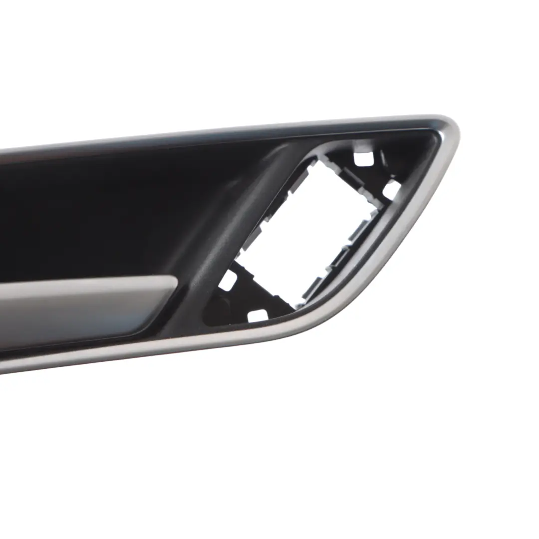 Klamka Wewnętrzna Drzwi Przód Lewo do Audi A3 RS3 8V o numerze 8V3837019B Audi A3 RS3 8V Klamka Wewnętrzna Drzwi Przód Lewo - SKU 8V3837019B-1 - Numer Części 8V3837019B