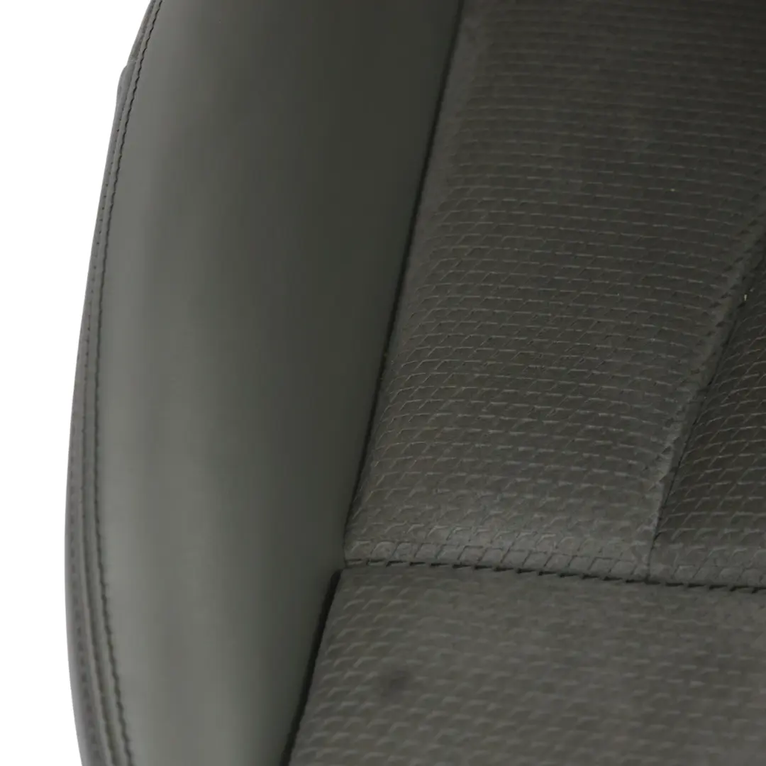 Fotel Przód Grzane Półskóra Lewy Lewe Czarno Szary do Audi A3 8V o numerze 8V3881805AR Audi A3 8V Fotel Przód Grzane Półskóra Lewy Lewe Czarno Szary - SKU 8V3881805AR-1 - Numer Części 8V3881805AR