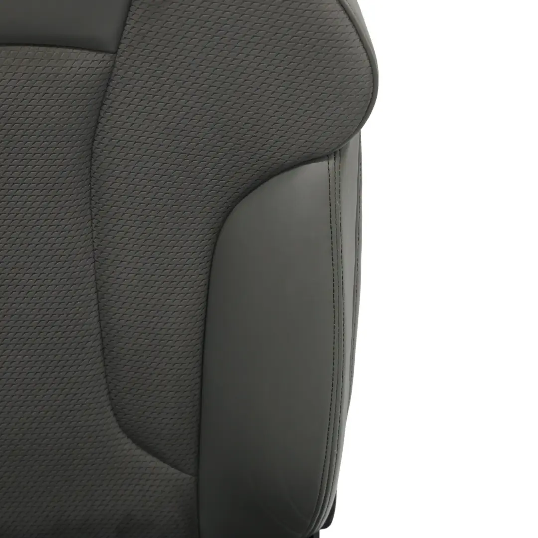 Asiento Deportivo Delantero Izquierdo Cuero para Audi A3 8V 3D S-Line con número de pieza 8V3881805AR Audi A3 8V 3D S-Line Asiento Deportivo Delantero Izquierdo Cuero - SKU 8V3881805AR-1 - Número de pieza 8V3881805AR