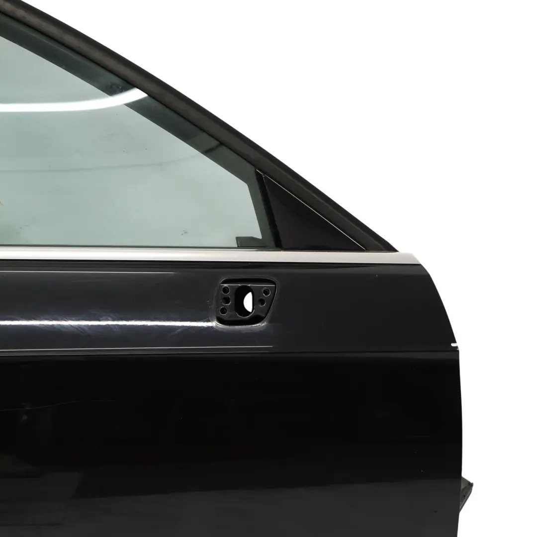 Drzwi Przednie Prawe Phantom Black Crystal Effect Czarny - Z9Y do Audi A3 8V o numerze 8V4831052B Audi A3 8V Drzwi Przednie Prawe Phantom Black Crystal Effect Czarny - Z9Y - SKU 8V4831052B-PHB - Numer Części 8V4831052B