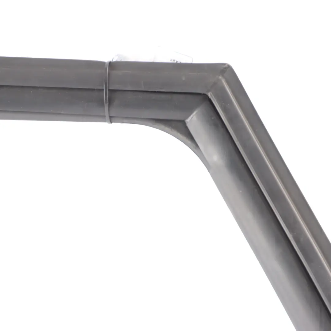 Sportback Joint D'Étanchéité De Vitre Arrière Gauche pour Audi A3 8V à propos du numéro de pièce 8V4839439A Audi A3 8V Sportback Joint D'Étanchéité De Vitre Arrière Gauche - SKU 8V4839439A - Numéro de pièce 8V4839439A