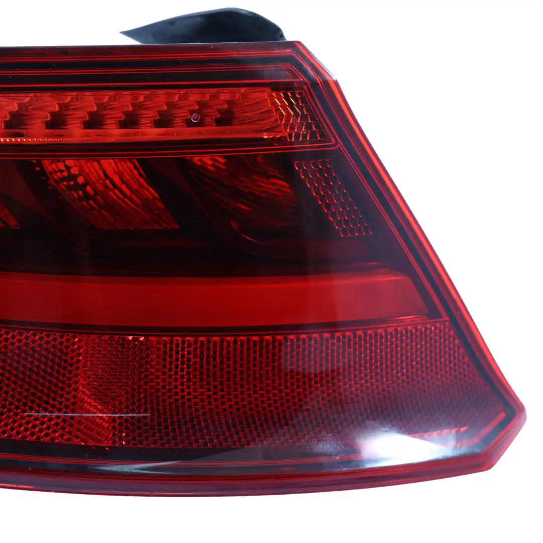Audi A3 8V Sportsback Heckklappe Lampe Rücklicht Links Außen - SKU 8V4945095D-1 - Teilenummer 8V4945095D