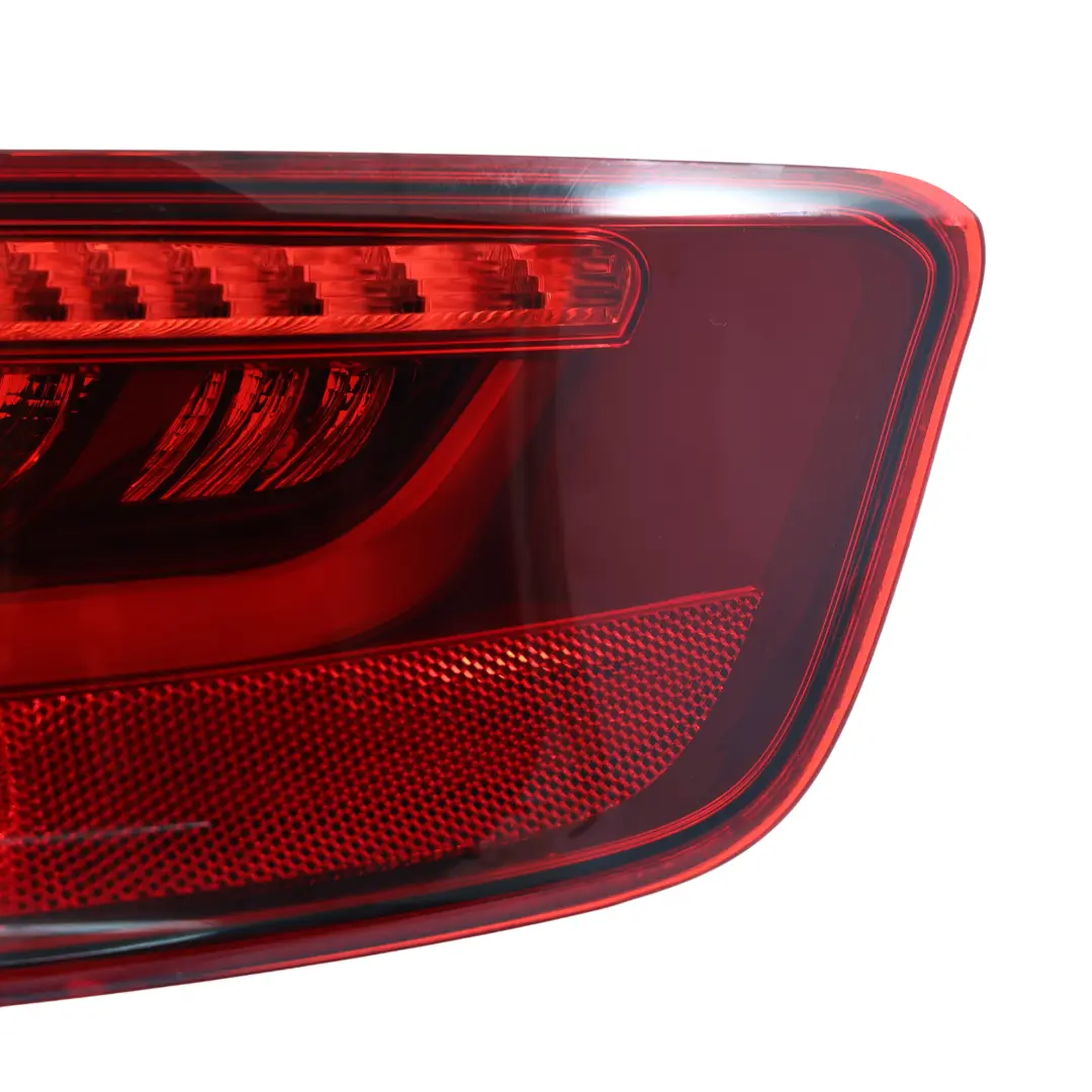 Sportsback Lampa Prawa Tylna Prawy Tył do Audi A3 8V o numerze 8V4945096D Audi A3 8V Sportsback Lampa Prawa Tylna Prawy Tył - SKU 8V4945096D - Numer Części 8V4945096D
