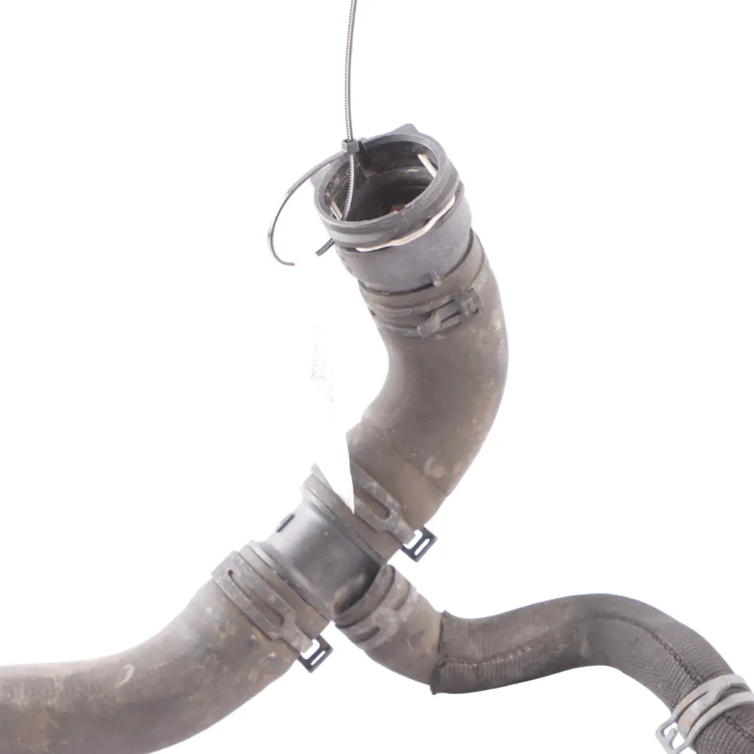 Refrigerante Tubo Radiador Manguera Tubo Gasolina para Audi A4 B9 A5 F5 con número de pieza 8W0122055BN Audi A4 B9 A5 F5 Refrigerante Tubo Radiador Manguera Tubo Gasolina - SKU 8W0122055BN - Número de pieza 8W0122055BN