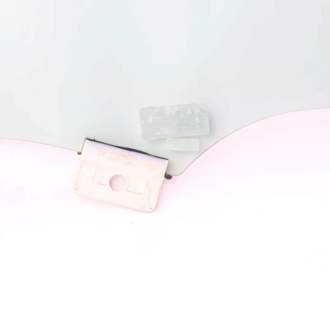 Door Window Glass Glazing AS2 Front Left N/S to Audi A4 B9 Allroad with Part number 8W0845021 Audi A4 B9 Allroad Door Window Glass Glazing AS2 Front Left N/S - SKU 8W0845021 - Part number 8W0845021