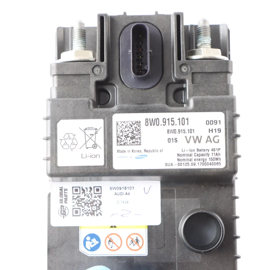 Voltage Converter Module Auxiliary Battery Unit to Audi A4 B9 with Part number 8W0915101 Audi A4 B9 Voltage Converter Module Auxiliary Battery Unit - SKU 8W0915101 - Part number 8W0915101