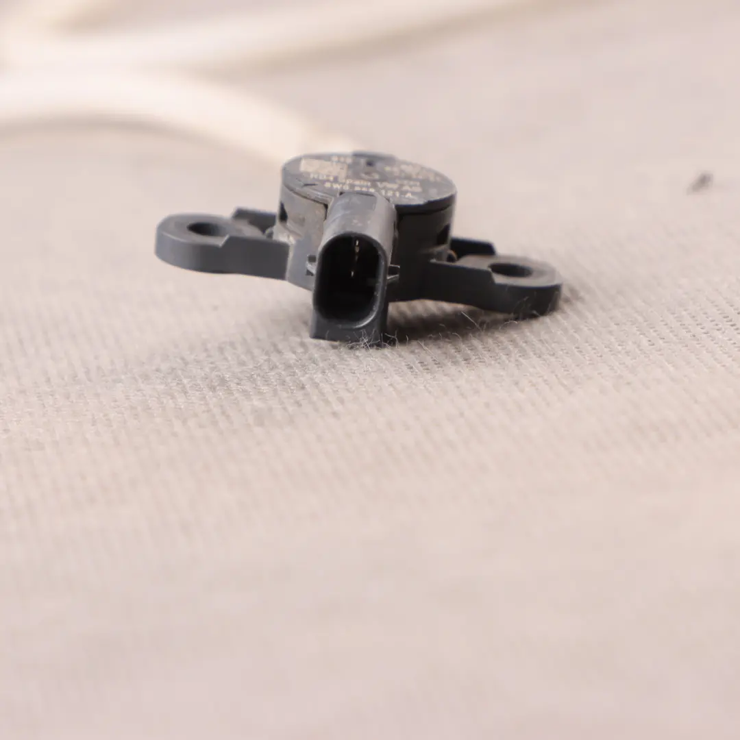 Module Pedestrian Protection Crash Sensor to Audi A4 B9 A5 F5 Air with Part number 8W0959121A Audi A4 B9 A5 F5 Air Module Pedestrian Protection Crash Sensor - SKU 8W0959121A-1 - Part number 8W0959121A