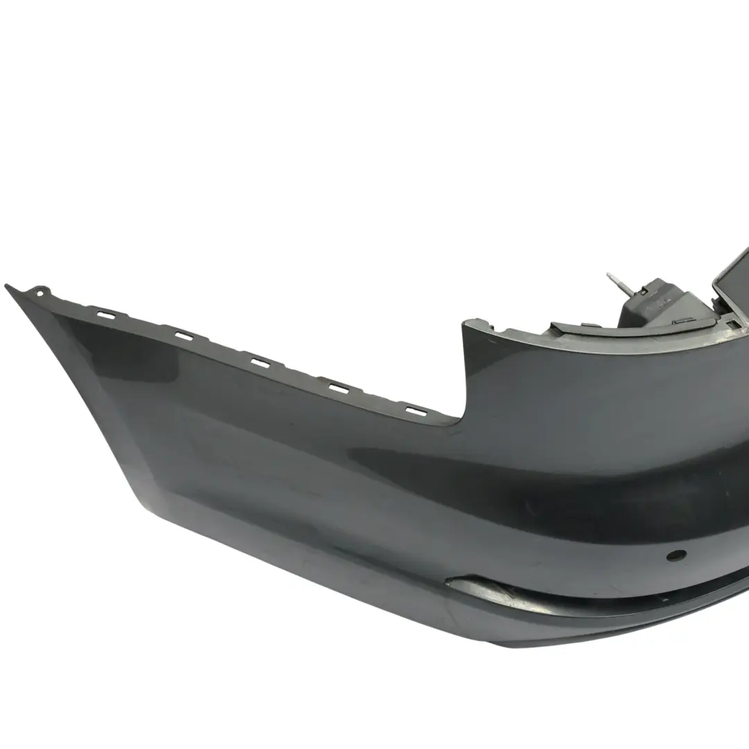 Zderzak Tylny Daytona Grey Szary Perłowy - Z7S do Audi A4 B9 o numerze 8W9807067D Audi A4 B9 Zderzak Tylny Daytona Grey Szary Perłowy - Z7S - SKU 8W9807067D-DGR - Numer Części 8W9807067D