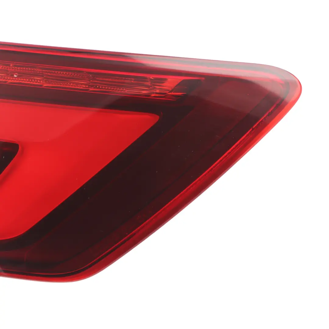 Audi A4 B9 Avant Tail Light Outer Rear Right O/S Lamp - SKU 8W9945092C - Part number 8W9945092C