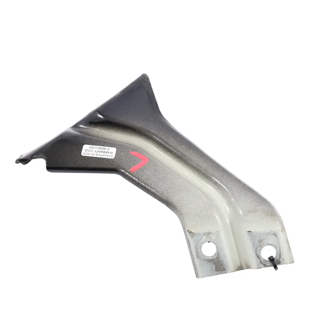 Staffa Alare Anteriore Sinistro Nero Brillante Y9B per Audi A1 8X con numero di parte 8X0821135A Audi A1 8X Staffa Alare Anteriore Sinistro Nero Brillante Y9B - SKU 8X0821135A-BBL - Numero di parte 8X0821135A